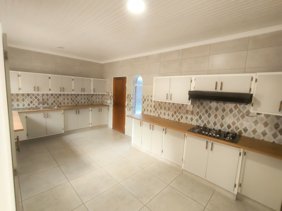 3 Bedroom Property for Sale in Vaalpark Free State